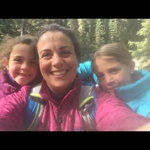 Meet your Posher, Anika